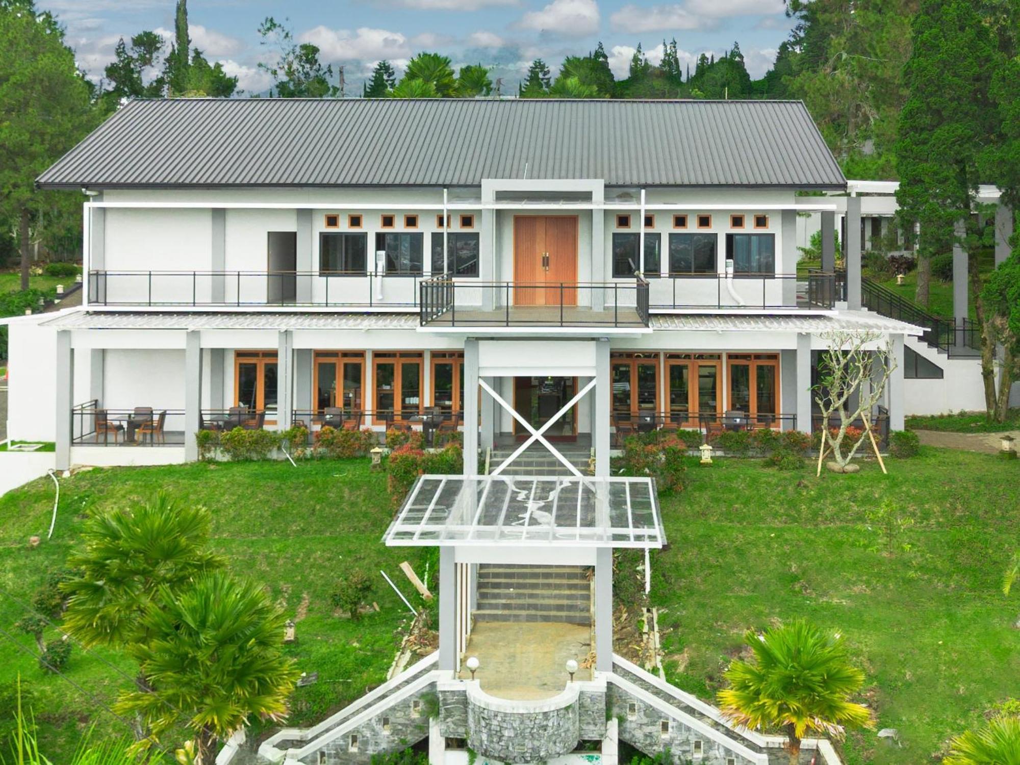 Lembang Asri Resort Extérieur photo